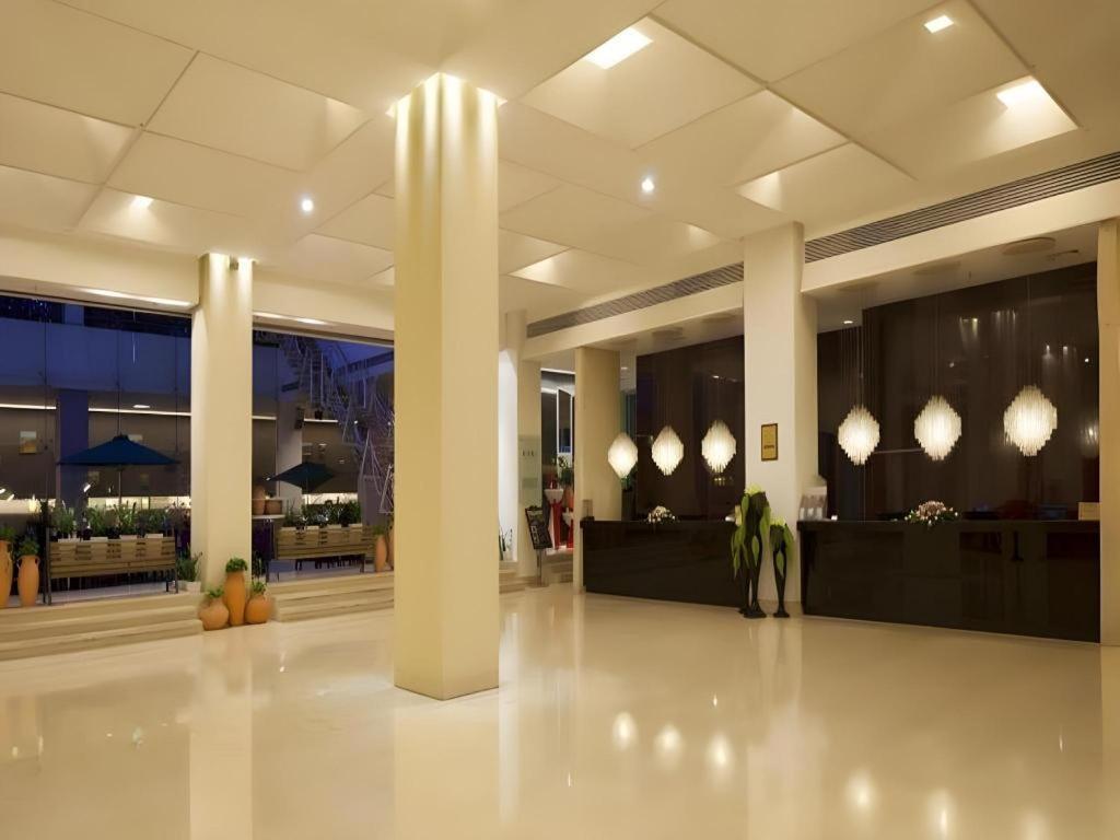 Catic Hotel--Adjacent Buliding Ζουχάι Εξωτερικό φωτογραφία