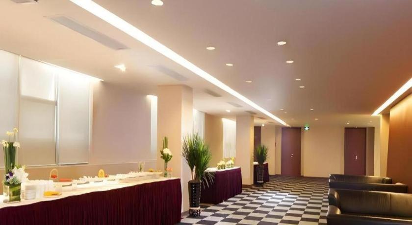 Catic Hotel--Adjacent Buliding Ζουχάι Εξωτερικό φωτογραφία
